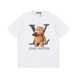 Picture of Louis Vuitton T Shirts Short _SKULVXS-LmptxL00106942